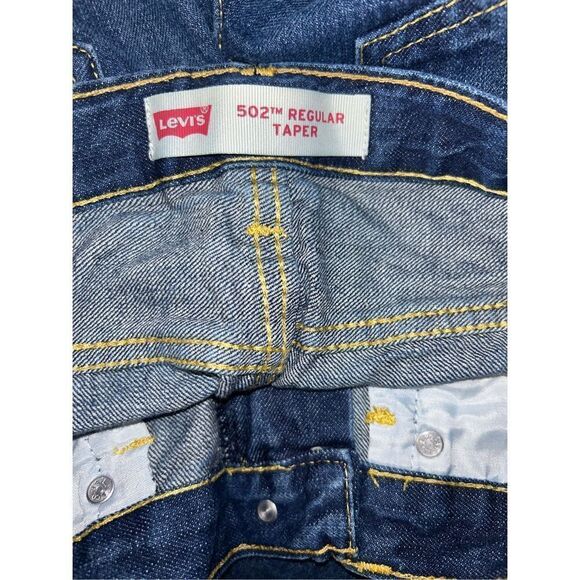 Levi’s 502 regular taper jeans size 12 youth - Picture 3 of 6
